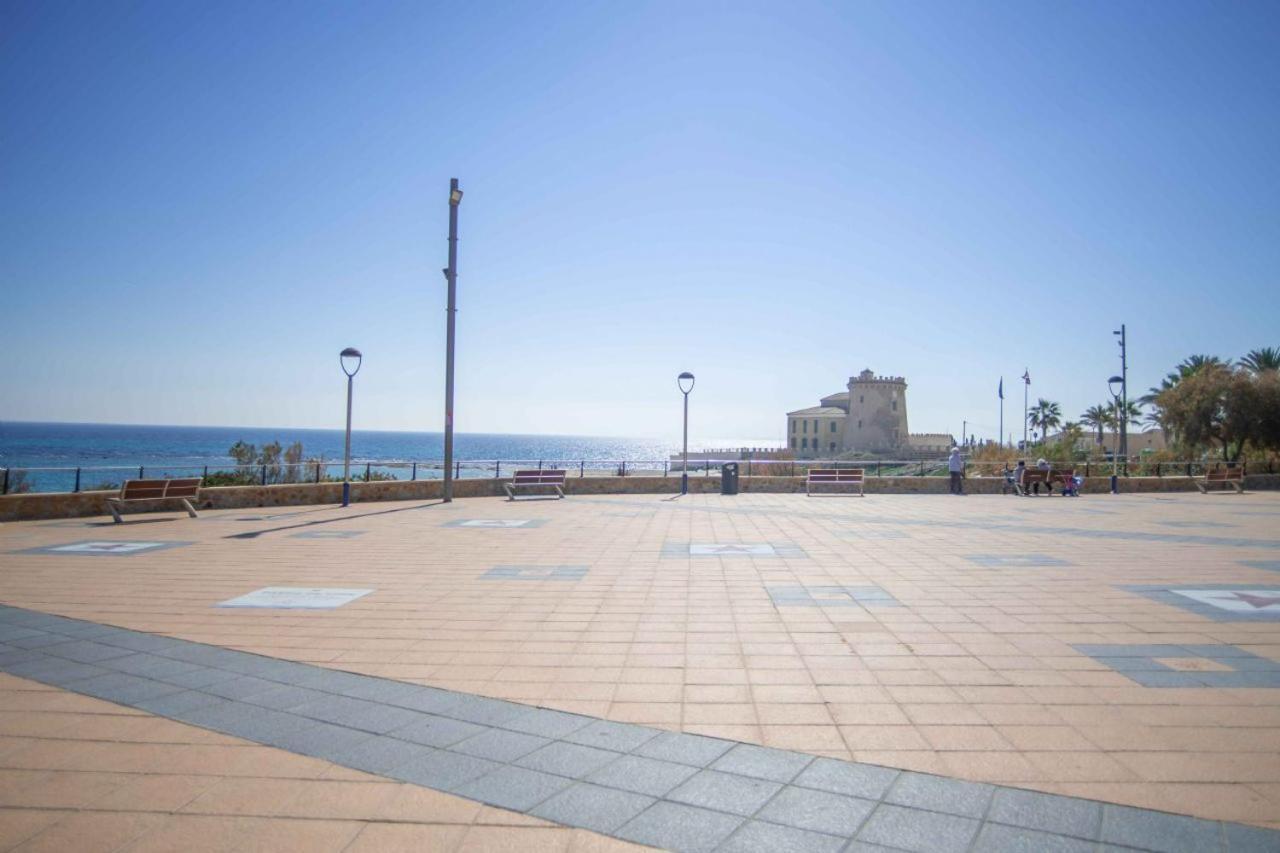 Beautiful Two Bedroom Apartment Next To The Beachfront Torre de la Horadada Exteriér fotografie